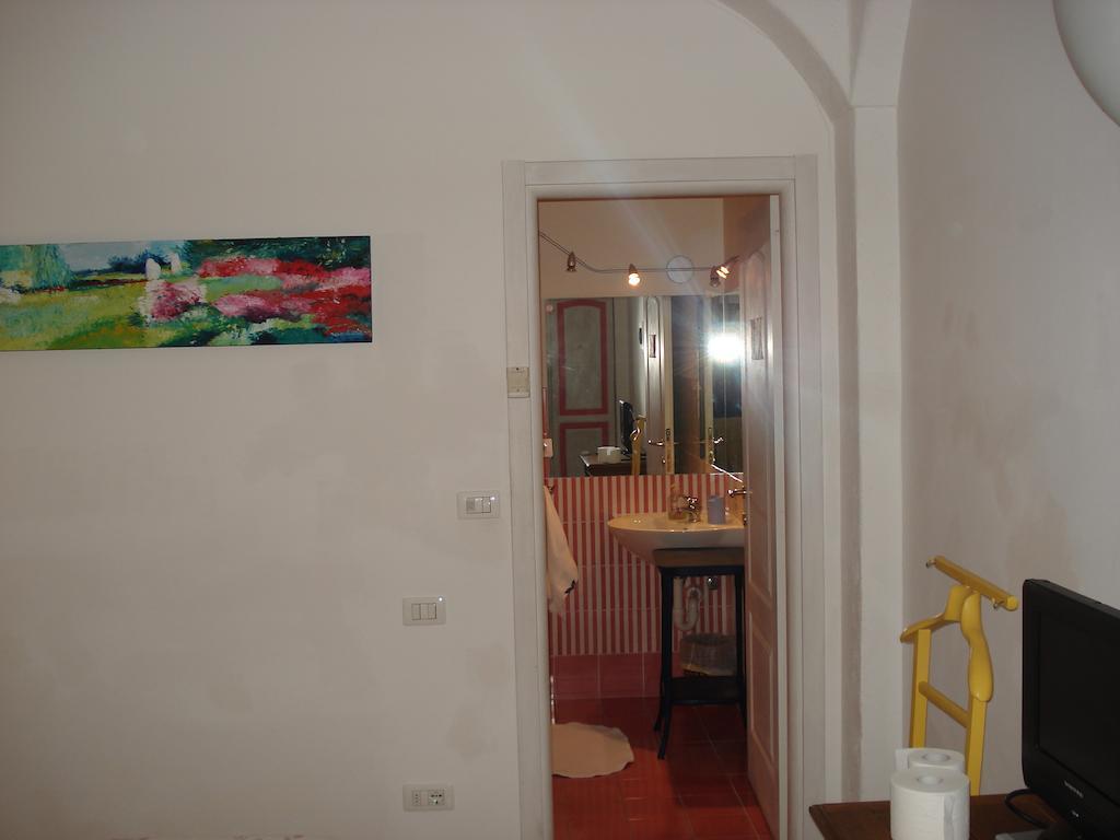 Agriturismo La Vecchia Dolceacqua Villa Eksteriør bilde